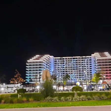 Planet Lux Apartment Nis Exterior photo